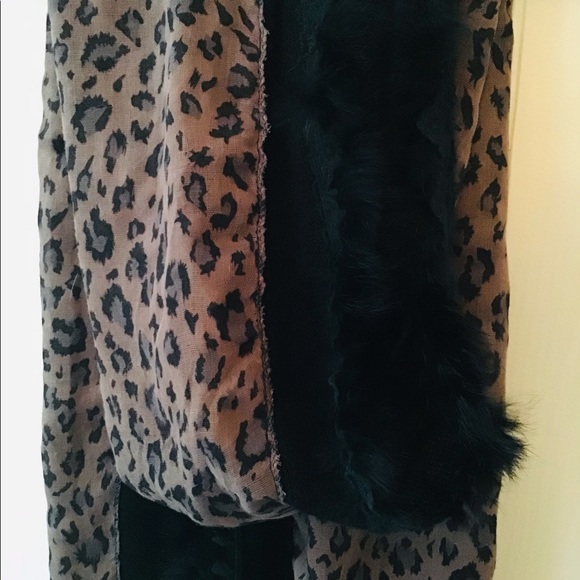 Scarf - Picture 4 of 6